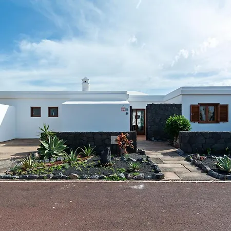 Strelitzia Private Pool By Pvl * Playa Blanca (Lanzarote)