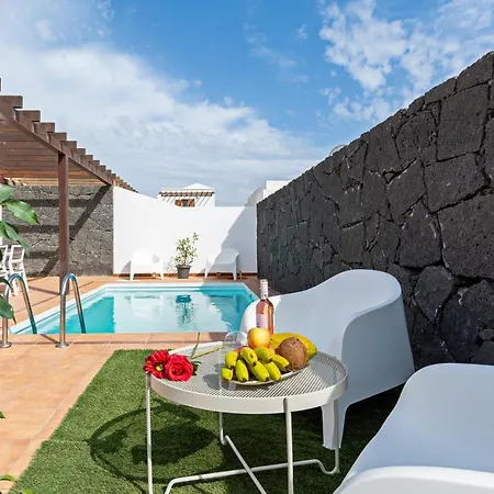 Villa Strelitzia Private Pool By Pvl *